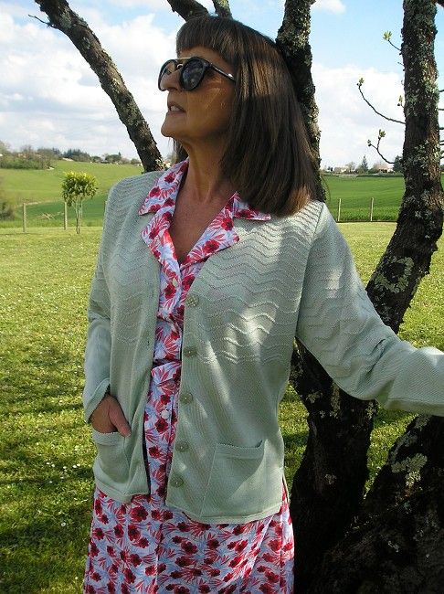 gilet mamie printemps-été 36€ 
