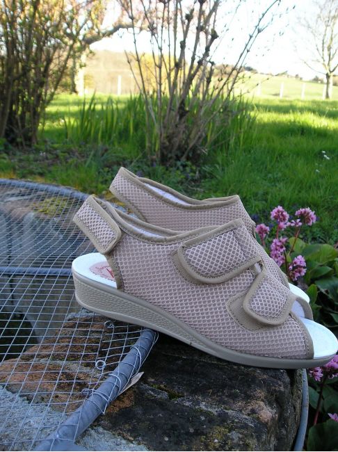 sandale bride velcro