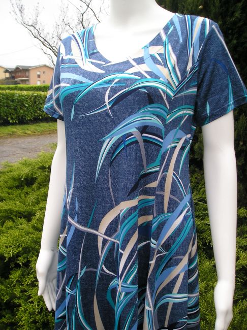 robe manches courtes personne âgée